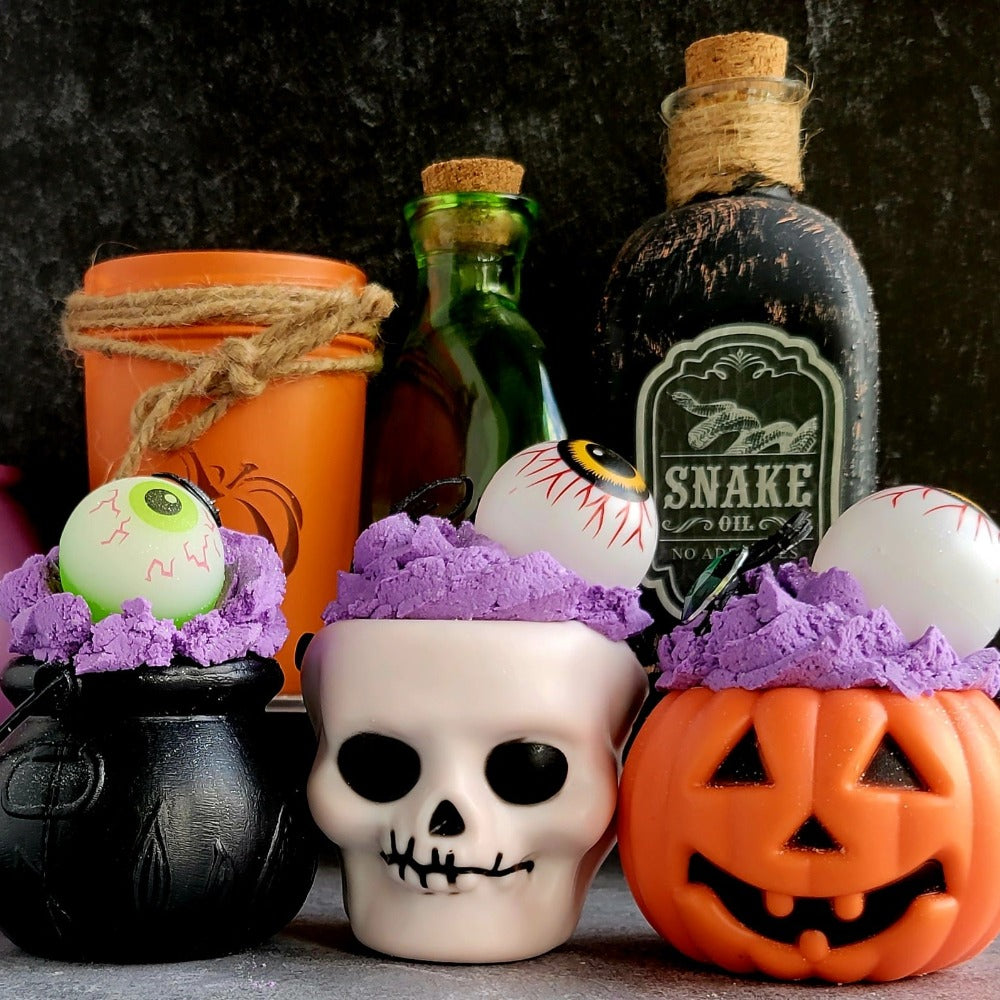 Halloween Bath Fizzies with Bubble Frosting and Baubles